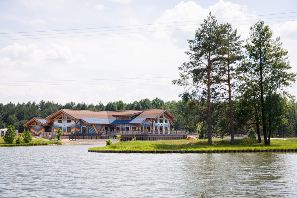 Парк-отель "Яркий"